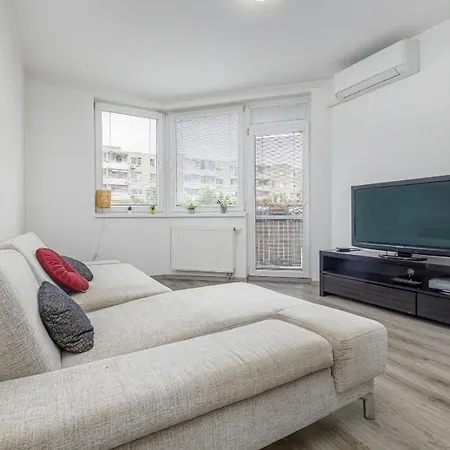 Central, Sunny&spacious * Bratislava