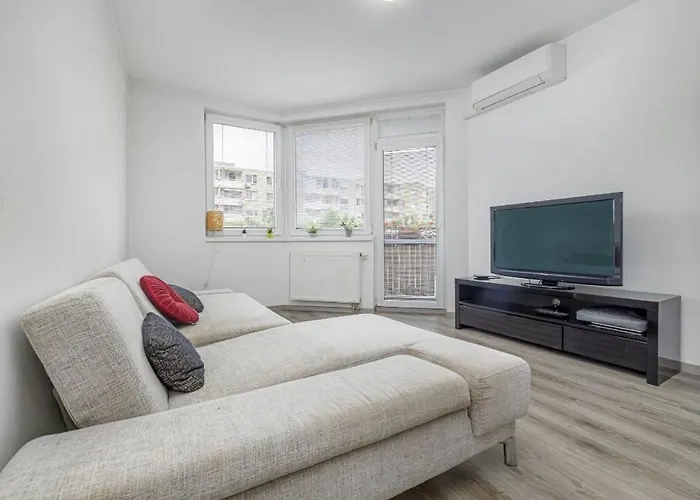 Central, Sunny And Spacious * Pozsony