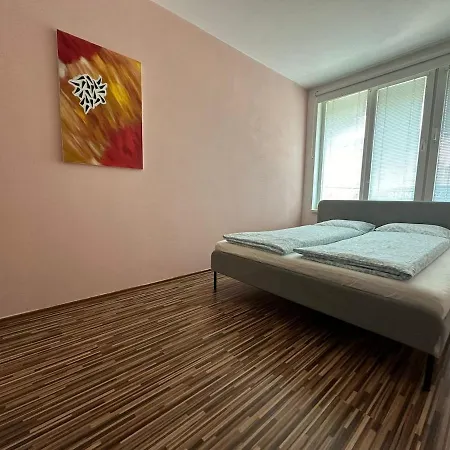 Central, Sunny And Spacious * Bratislava